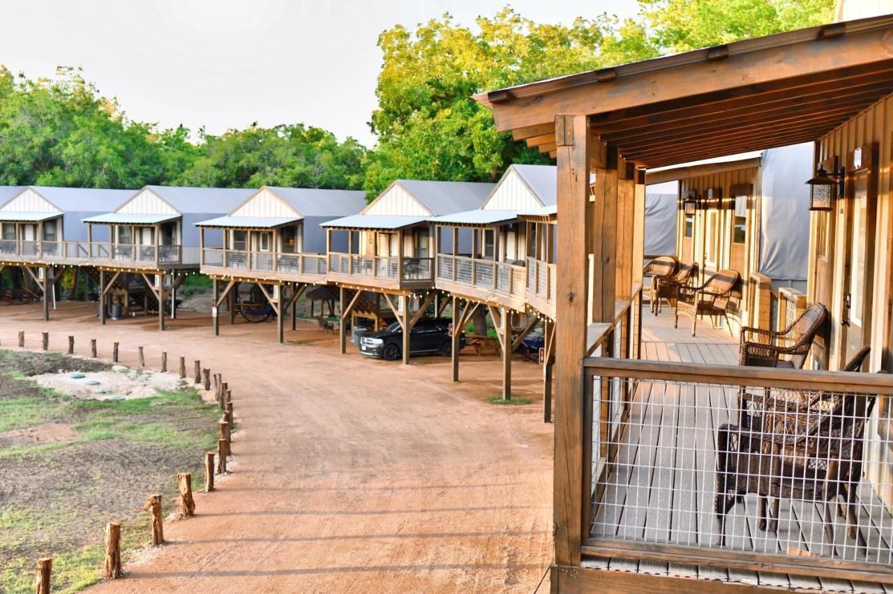 Son'S Rio Cibolo Birdhouse Cabin #10 Romantic Water Front Cabins Surrounded By Nature! Marion Exterior foto