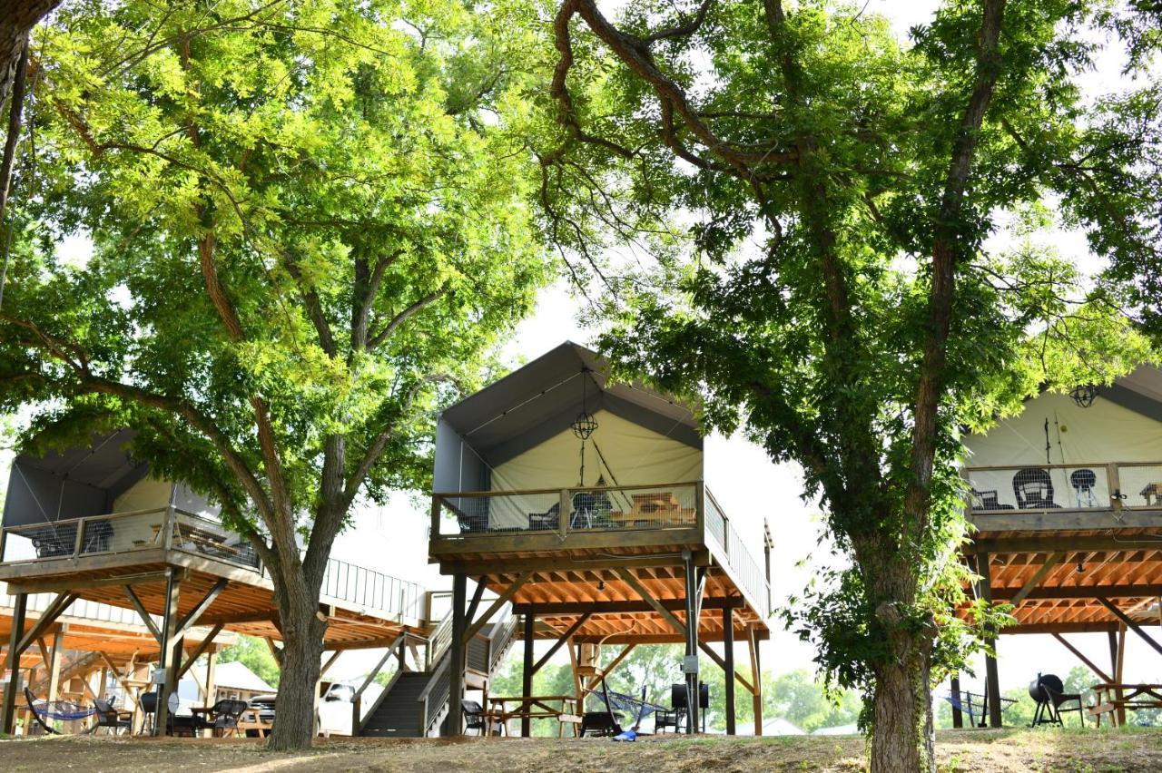 Son'S Rio Cibolo Birdhouse Cabin #10 Romantic Water Front Cabins Surrounded By Nature! Marion Exterior foto